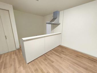 4LDK house in Konohana Ward