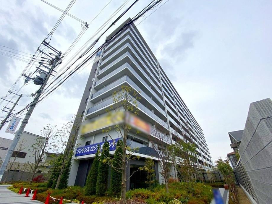 3LDK apartment in Konohana Ward, Osaka - Photo 1