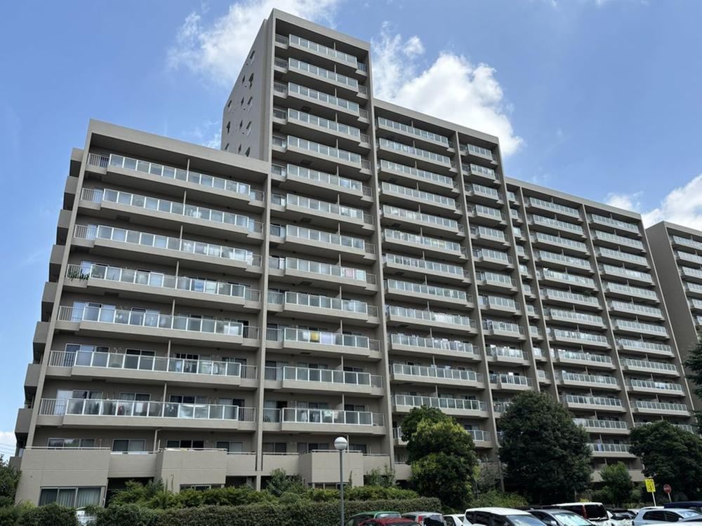 3LDK+S apartment in Wako, Saitama - Photo 1