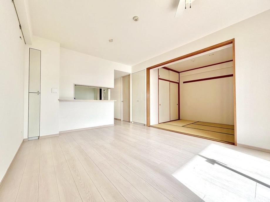 2LDK+S apartment in Funabashi, Chiba - Photo 1
