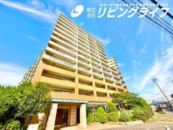 4LDK apartment in Tsurumi Ward, Yokohama