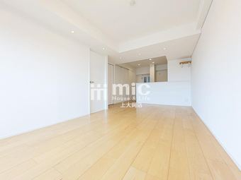 3LDK apartment in Konan Ward, Yokohama