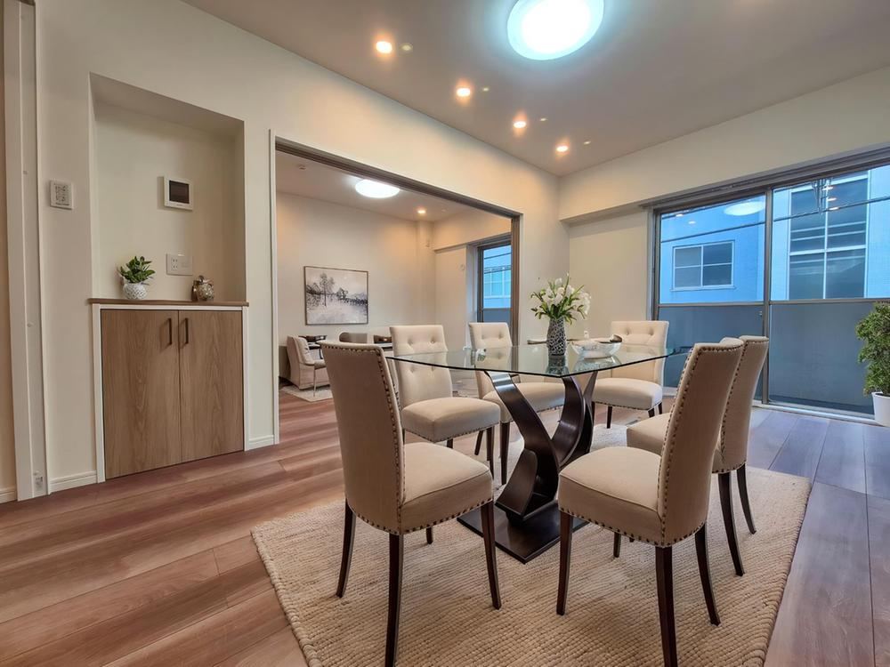 2LDK apartment in Meguro Ward, Tokyo - Photo 1