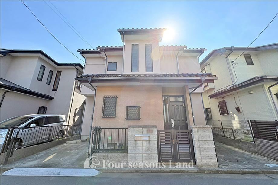 3LDK house in Chigasaki, Kanagawa - Photo 1