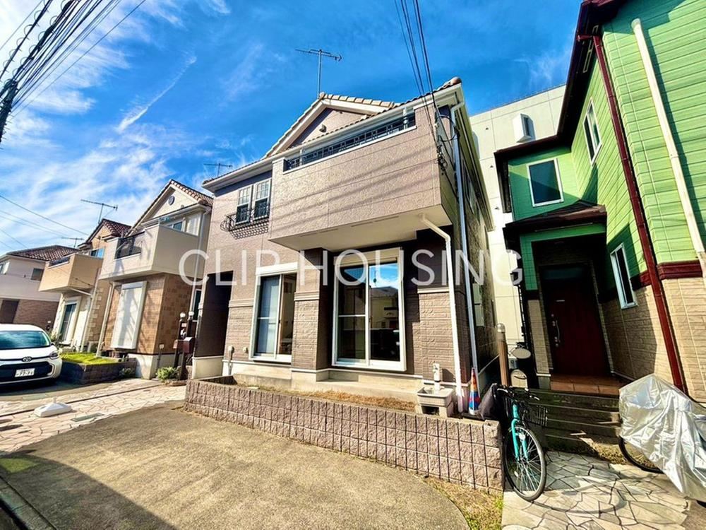 4LDK house in Hiratsuka, Kanagawa - Photo 1