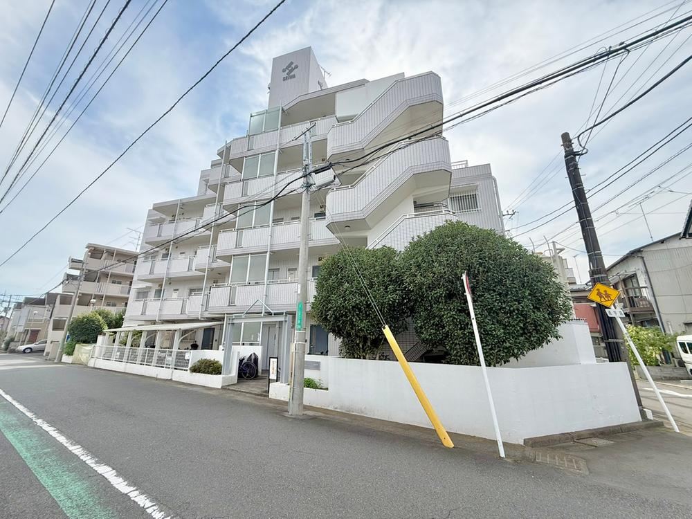 1LDK+S apartment in Zama, Kanagawa - Photo 1