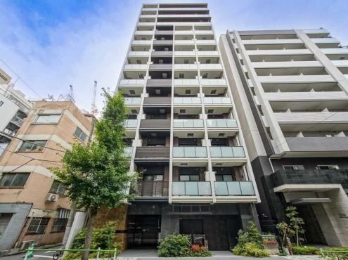 studio apartment in Minato Ward, Tokyo - Photo 1