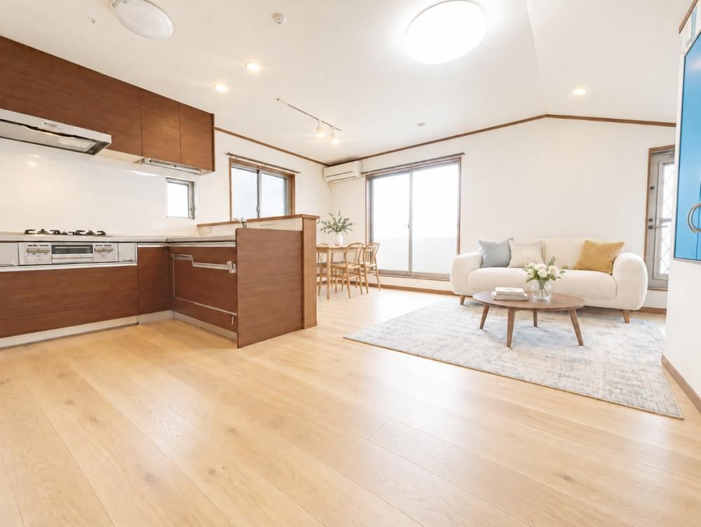 2LDK+S house in Katsushika Ward, Tokyo - Photo 1