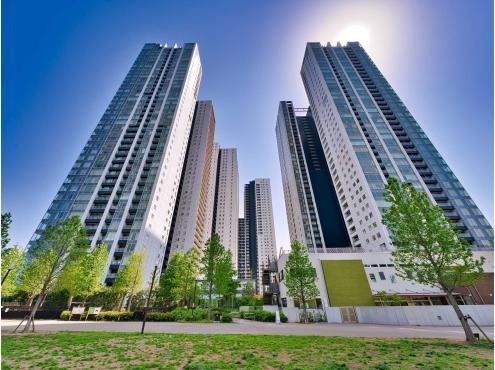 1LDK apartment in Minato Ward, Tokyo - Photo 1