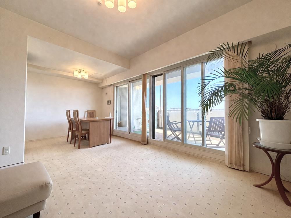 4LDK apartment in Chuo Ward, Sapporo, Hokkaido - Photo 1