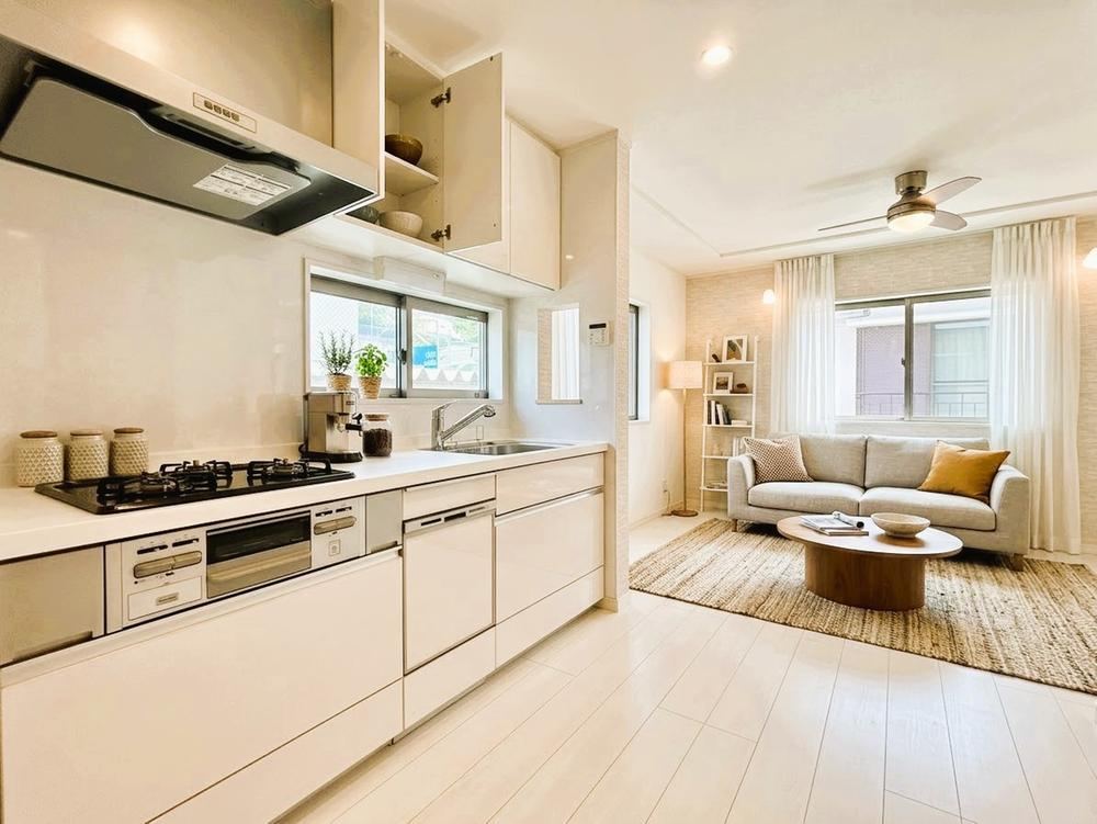 3LDK house in Hodogaya Ward, Yokohama, Kanagawa - Photo 1