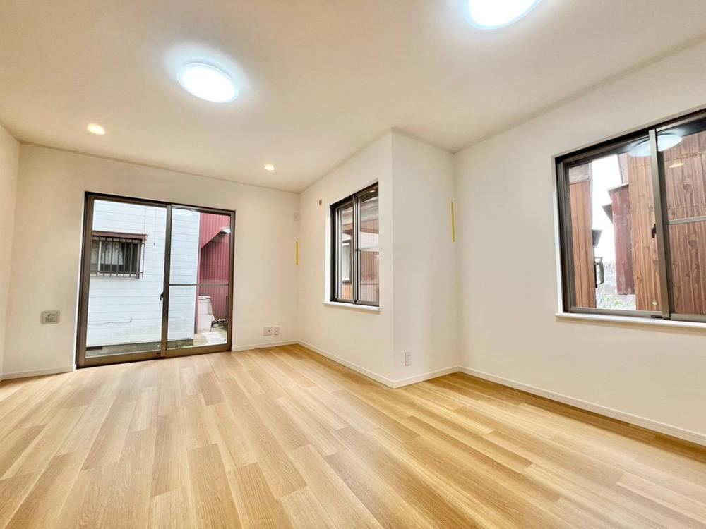 4LDK house in Nishi Ward, Yokohama, Kanagawa - Photo 1