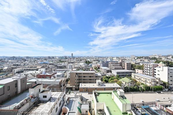 2LDK apartment in Chofu, Tokyo - Photo 1