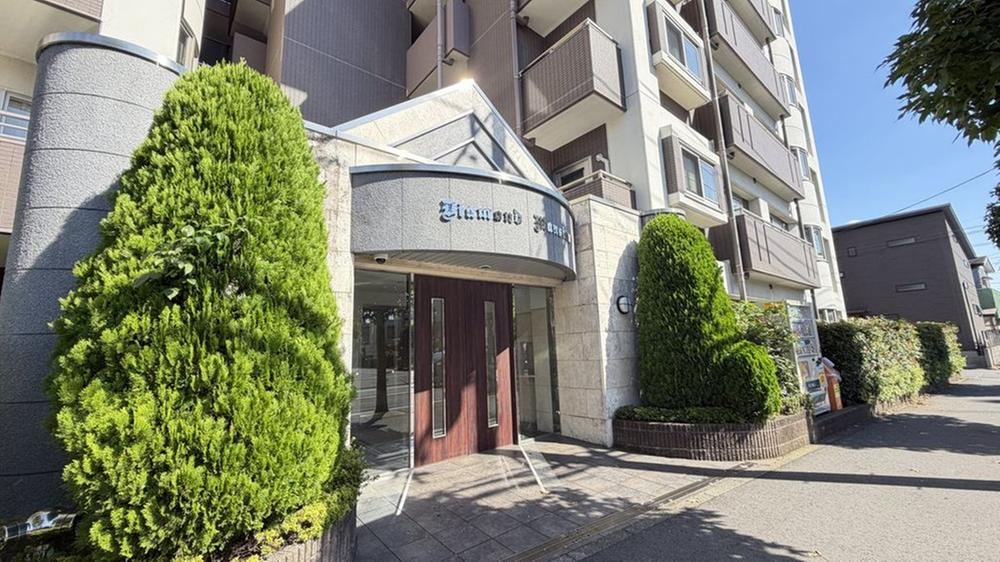 3LDK apartment in Yamato, Kanagawa - Photo 1