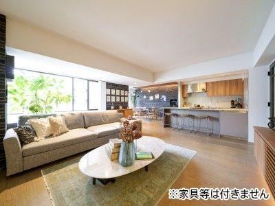 3LDK apartment in Minato Ward, Tokyo - Photo 1