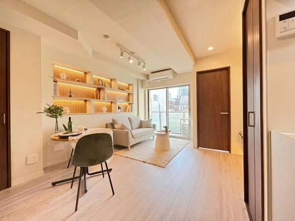 1LDK apartment in Shibuya Ward, Tokyo - Photo 1