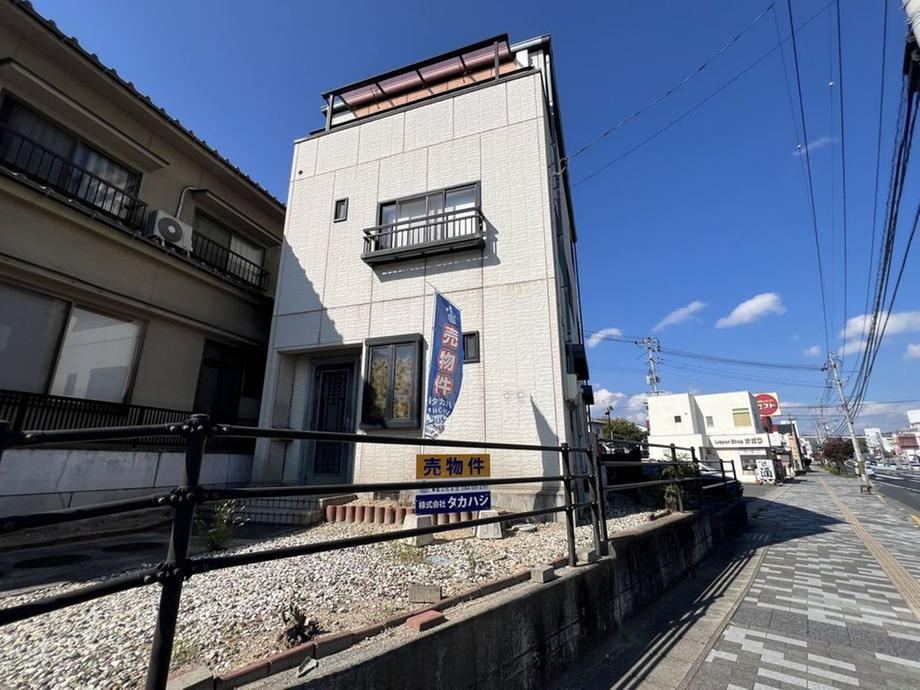 6DK house in Onomichi, Hiroshima - Photo 1