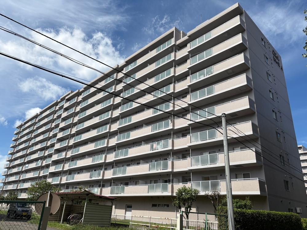 3LDK apartment in Kita Ward, Sapporo, Hokkaido - Photo 1