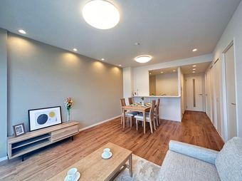 2LDK+S apartment in Minami Ward, Yokohama