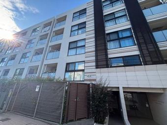 2LDK+S apartment in Fujisawa