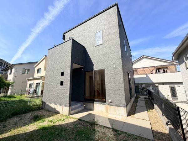 3LDK+S house in Ikoma, Nara - Photo 1