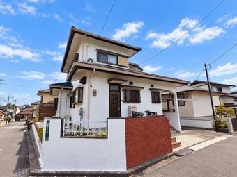 4LDK house in Fukutsu