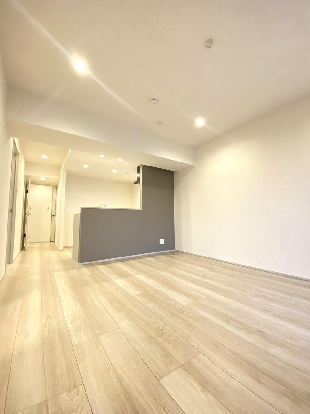 3LDK+2S apartment in Koto Ward, Tokyo - Photo 1