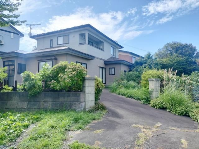 4LDK house in Nishitsugaru District, Aomori - Photo 1