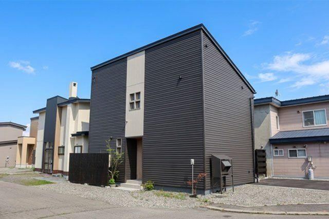 3LDK house in Obihiro, Hokkaido - Photo 1