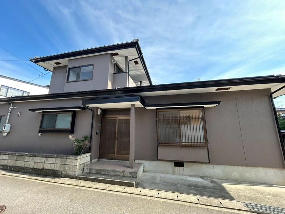 5LDK house in Nagano, Nagano - Photo 1