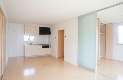 3LDK house in Ota, Gunma - Photo 1