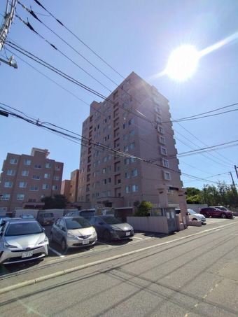 3LDK apartment in Shiroishi Ward, Sapporo