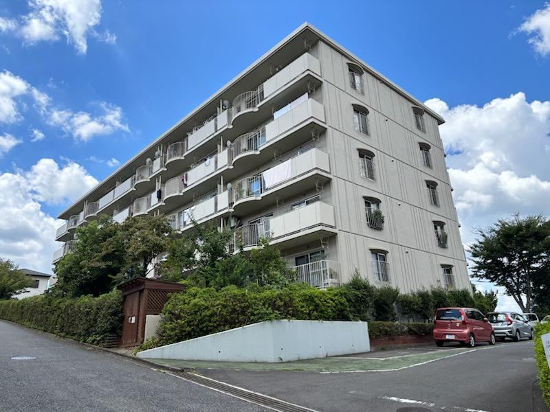 3LDK apartment in Tokorozawa, Saitama - Photo 1