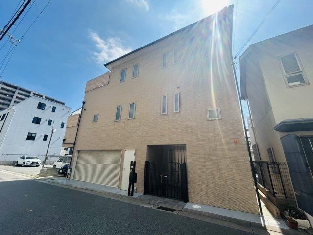 4LDK+S house in Nagata Ward, Kobe, Hyogo - Photo 1