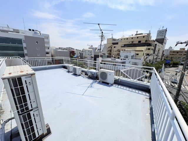 3LDK house in Suma Ward, Kobe, Hyogo - Photo 1