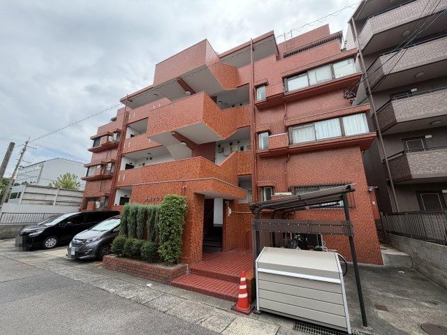 4DK apartment in Meito Ward, Nagoya, Aichi - Photo 1