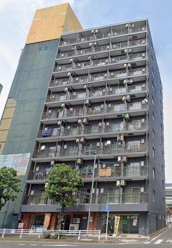 Studio apartment in Naka Ward, Yokohama