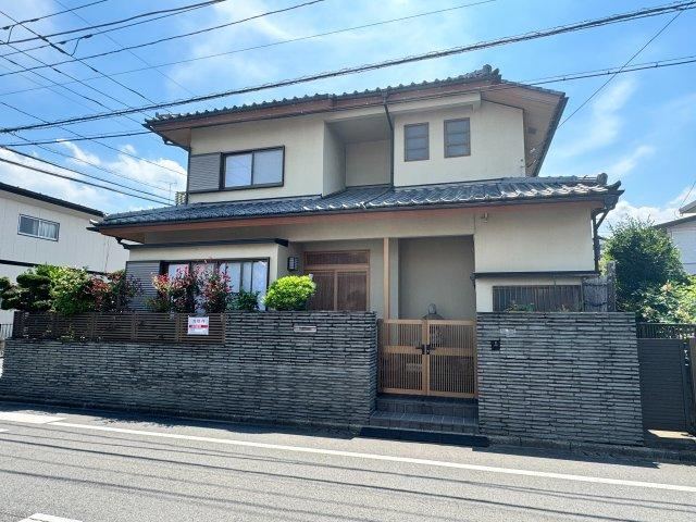 5LDK+S house in Iruma, Saitama - Photo 1