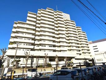 3LDK apartment in Tama