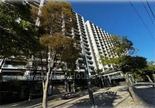 3LDK apartment in Shinagawa Ward, Tokyo - Photo 1