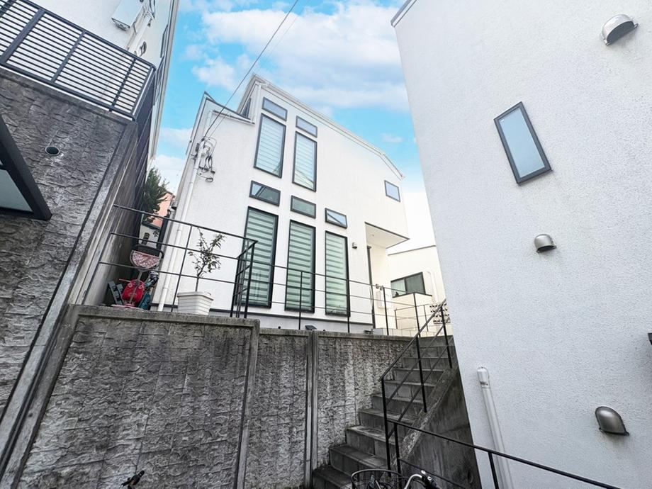 2LDK house in Kohoku Ward, Yokohama, Kanagawa - Photo 1