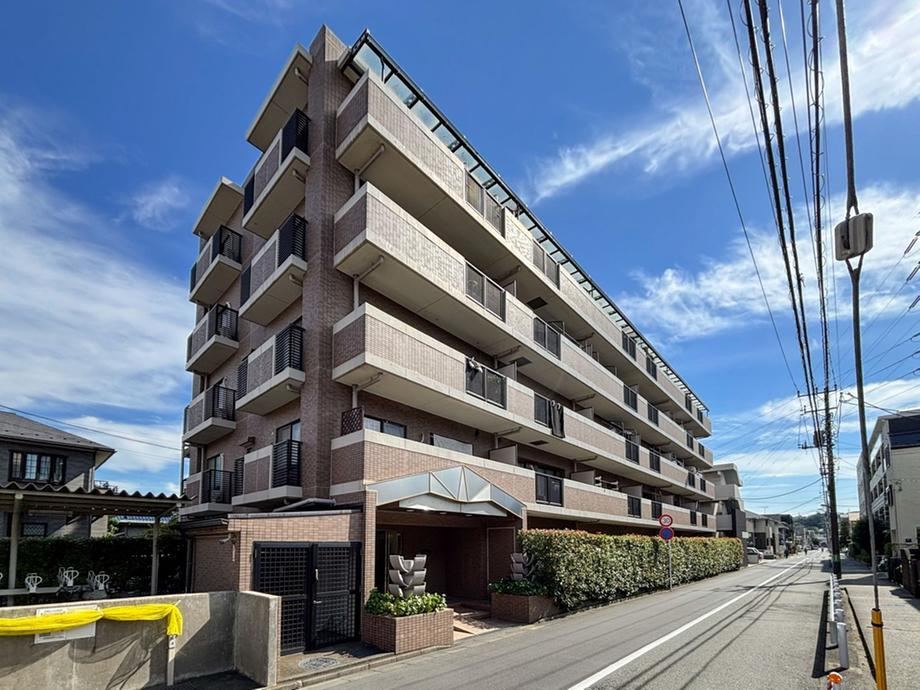 1LDK+S apartment in Takatsu Ward, Kawasaki, Kanagawa - Photo 1