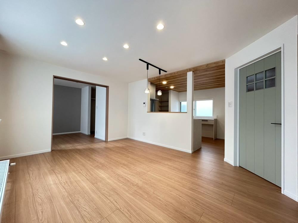 4LDK house in Shiroishi Ward, Sapporo, Hokkaido - Photo 1