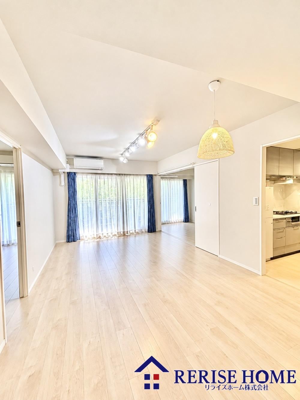 3LDK apartment in Mitaka, Tokyo - Photo 1