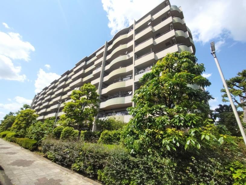 3LDK apartment in Koshigaya, Saitama - Photo 1