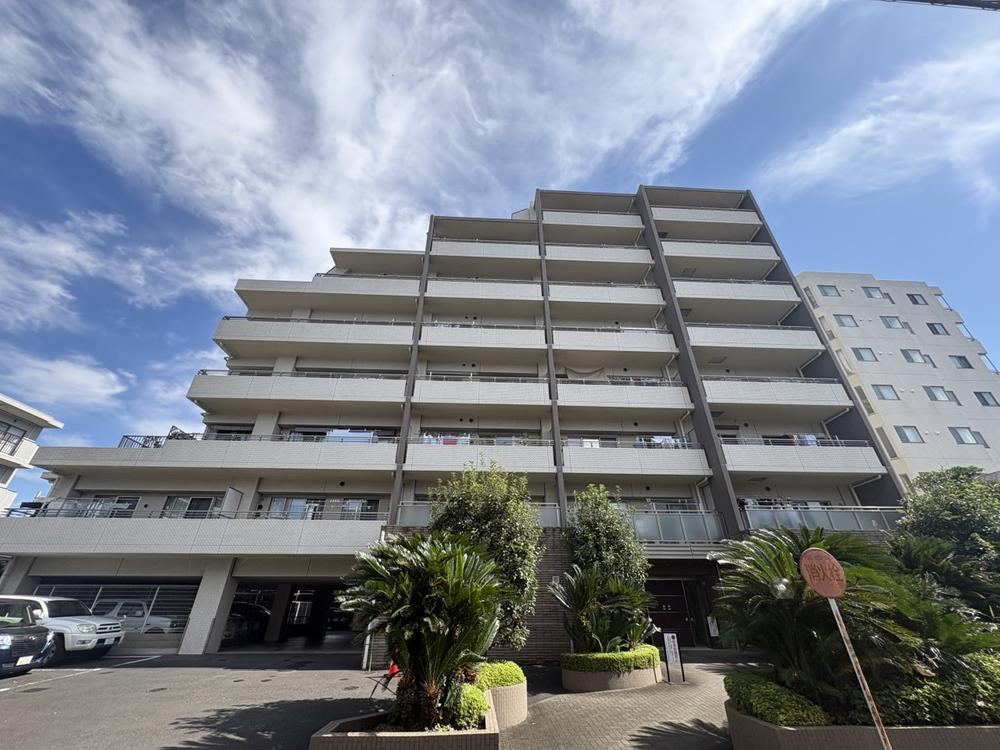 3LDK apartment in Kokubunji, Tokyo - Photo 1