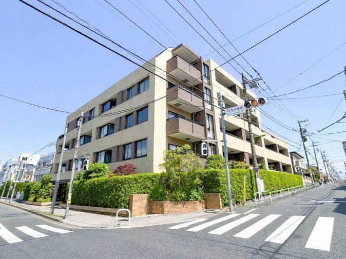 3LDK apartment in Setagaya Ward, Tokyo - Photo 1