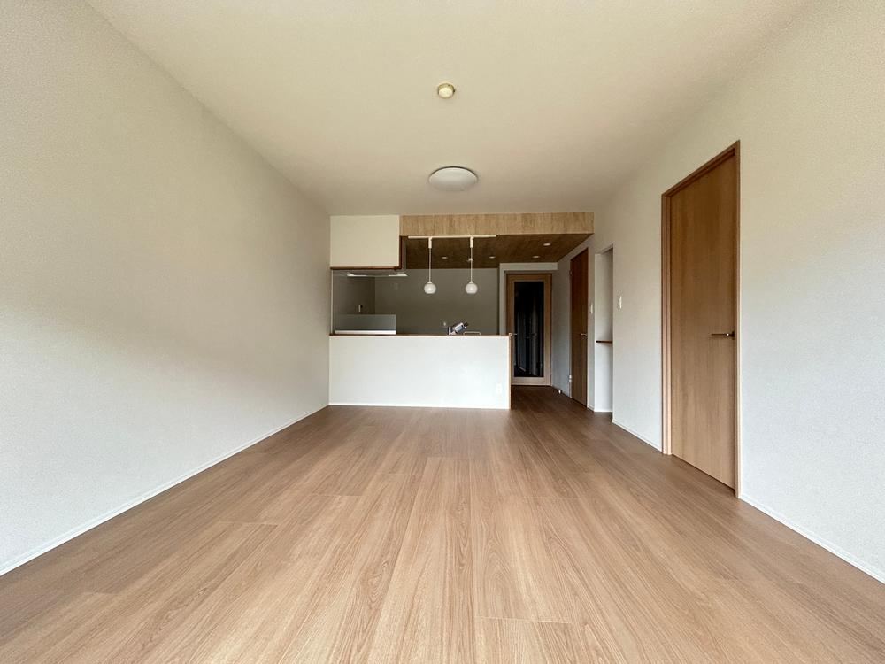 3LDK apartment in Soka, Saitama - Photo 1