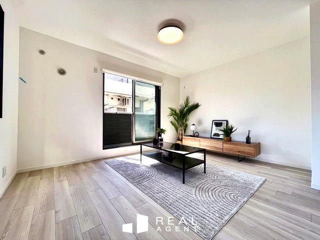4LDK house in Totsuka Ward, Yokohama, Kanagawa - Photo 1
