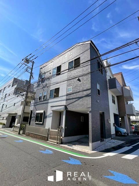 Thumbnail 3